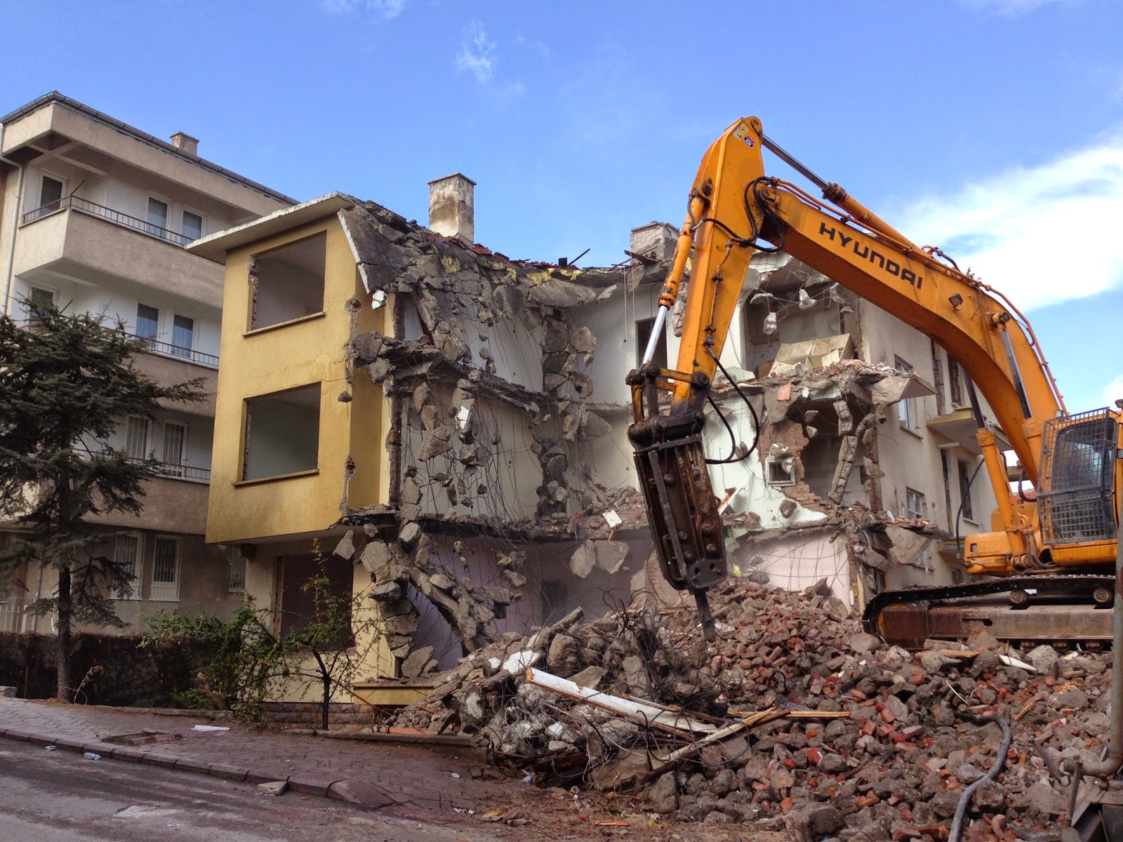 Çınar Metal, Sincanda bakır hurda, inşaat hurdası, demir hurdası, sarı hurda, hurda söküm, alüminyum hurda